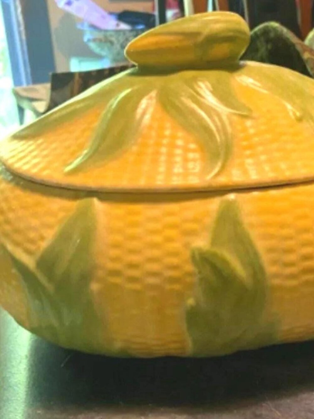Shawnee -Vintage Ceramic Corn on the Cob serving casserole dish with lid